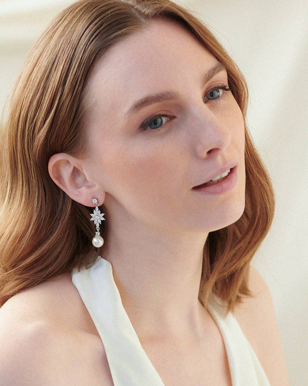 Amina Pearl Earrings