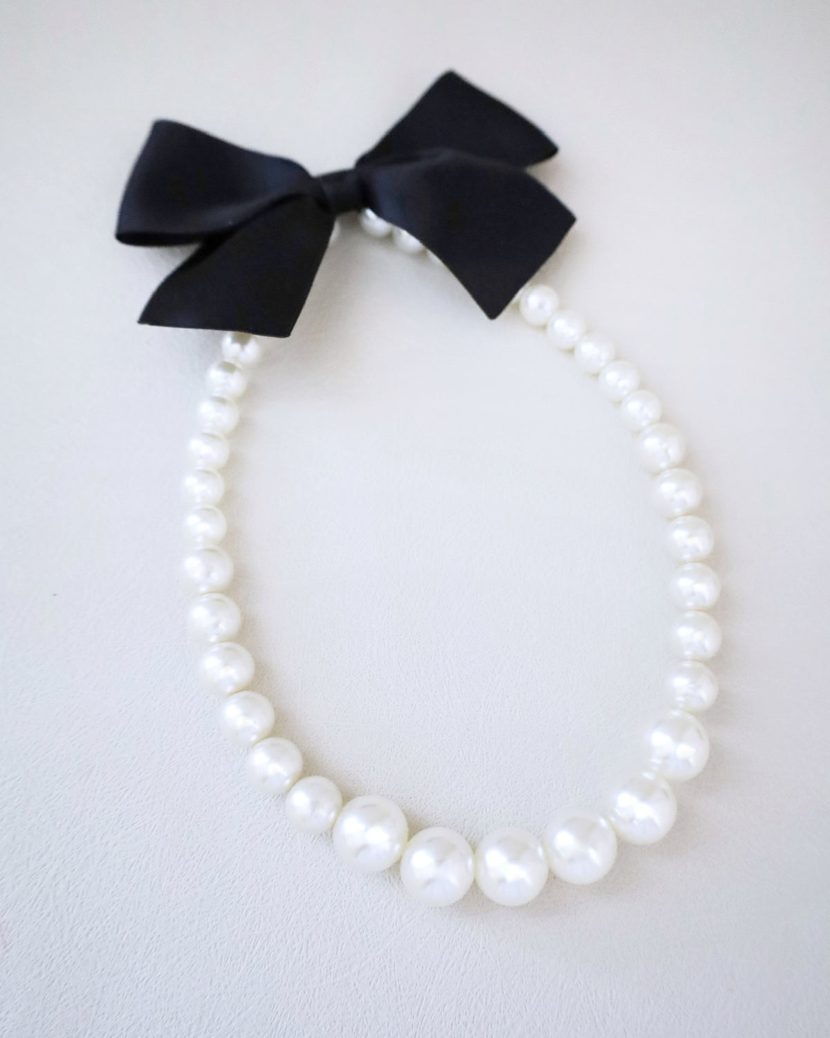 Pearl Bow Necklace