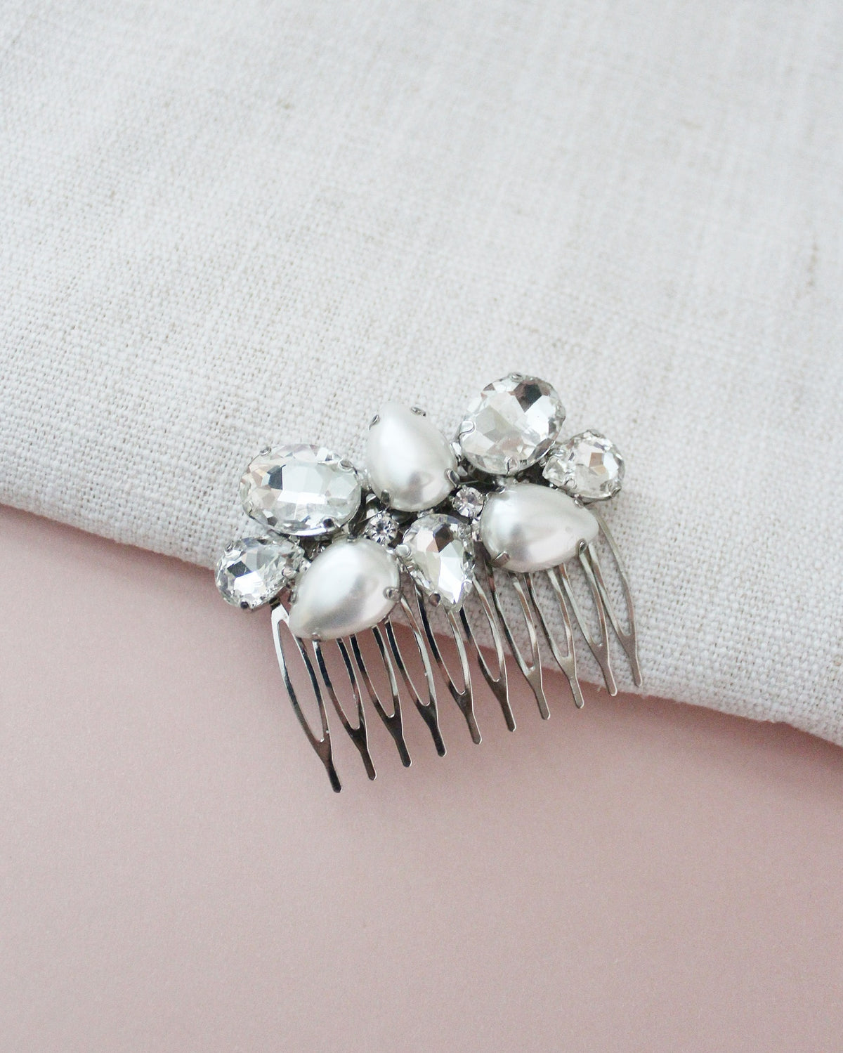 Aria Tear Drop Hair Comb