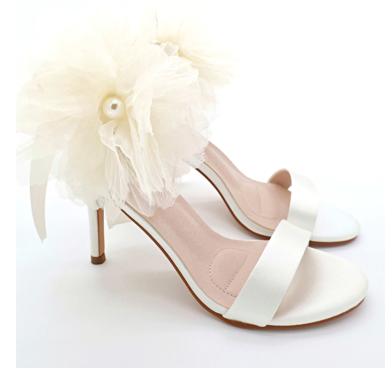 Kailee P Demi - Ophelia Flowers