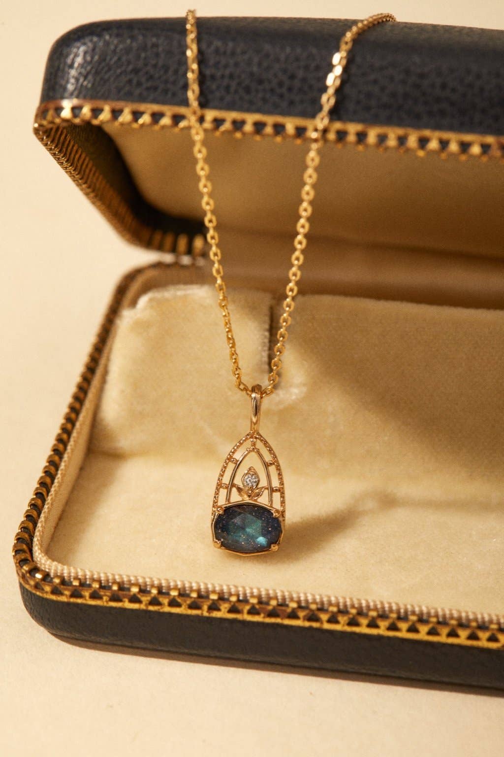 Stellaris Labradorite Necklace