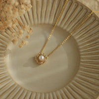 Necklace - Audrey Sunflower Pearl Necklace