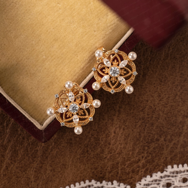 Vintage Pearl Studs