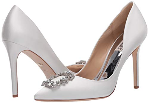 Badgley Mischka Women's Cher Pump, Soft White